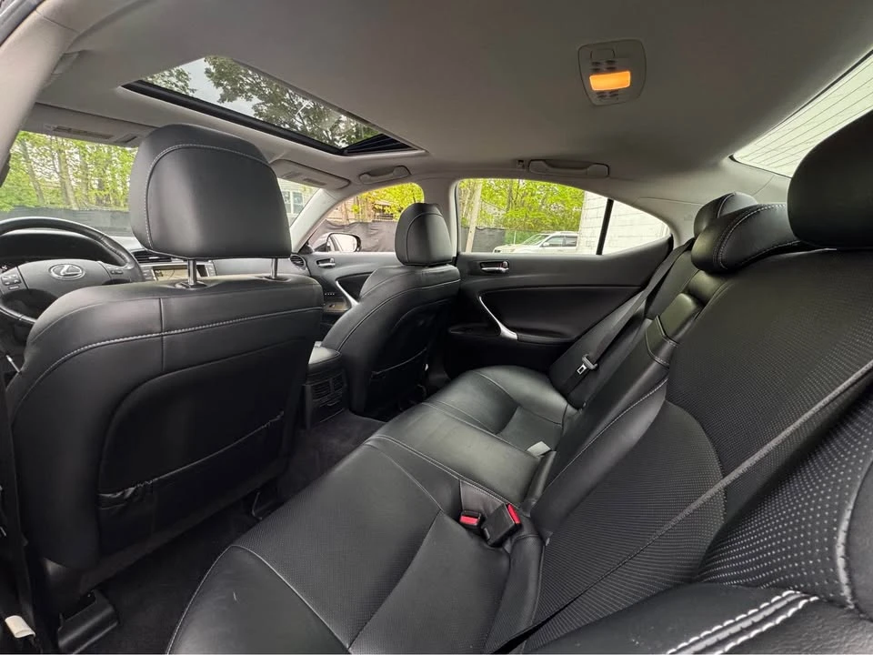 2010 Lexus IS 2nd Gen - Image 11 of 20