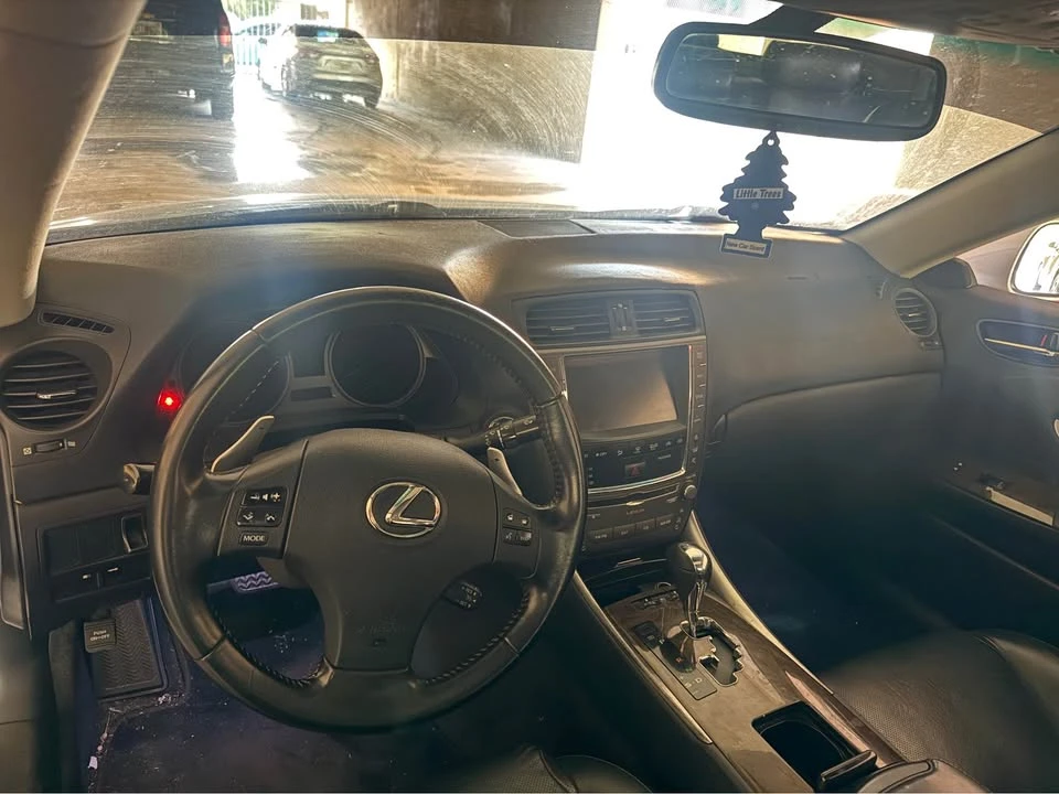 2010 Lexus IS 2nd Gen - Image 6 of 7