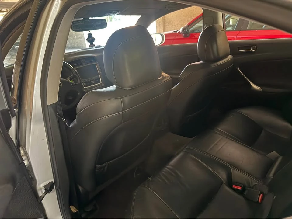2010 Lexus IS 2nd Gen - Image 7 of 7
