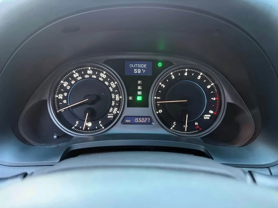 2010 Lexus IS 2nd Gen - Image 18 of 20