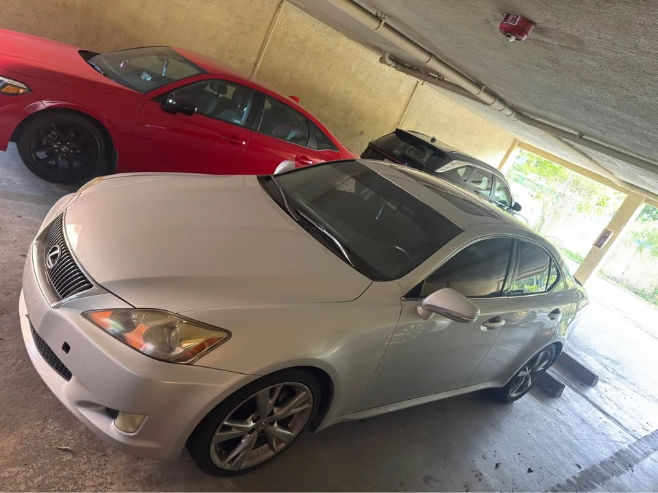 2010 Lexus IS 2nd Gen - Image 2 of 7