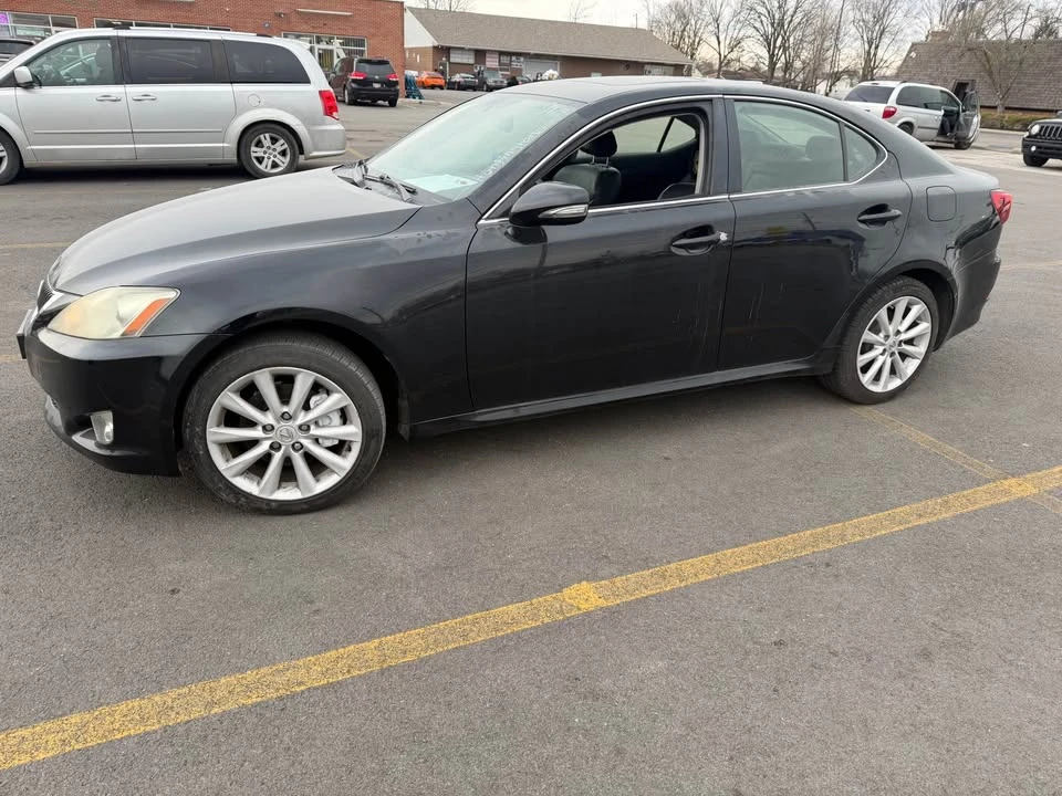 2010 Lexus IS 2nd Gen - Image 2 of 15