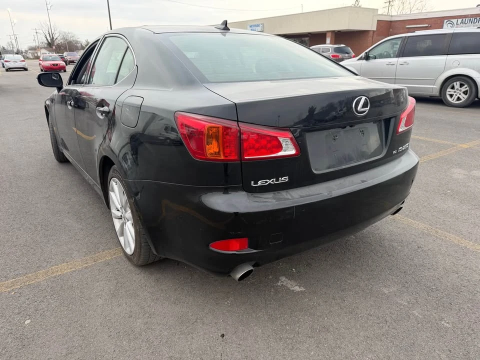 2010 Lexus IS 2nd Gen - Image 4 of 15