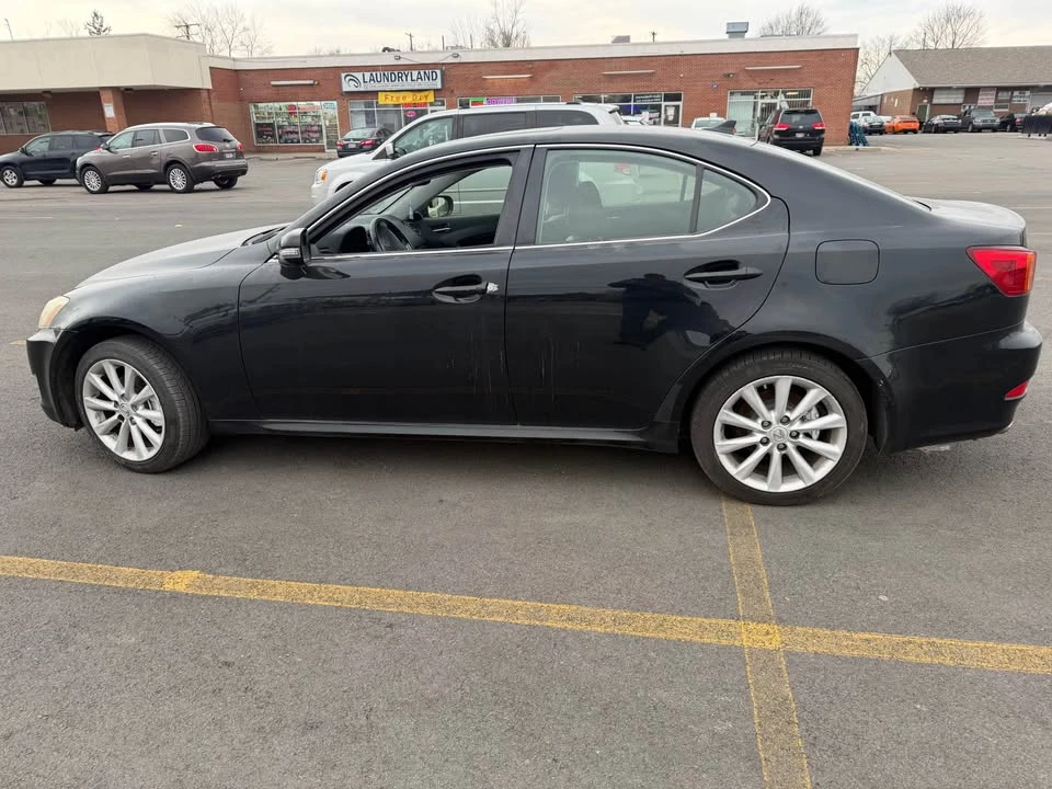 2010 Lexus IS 2nd Gen - Image 3 of 15