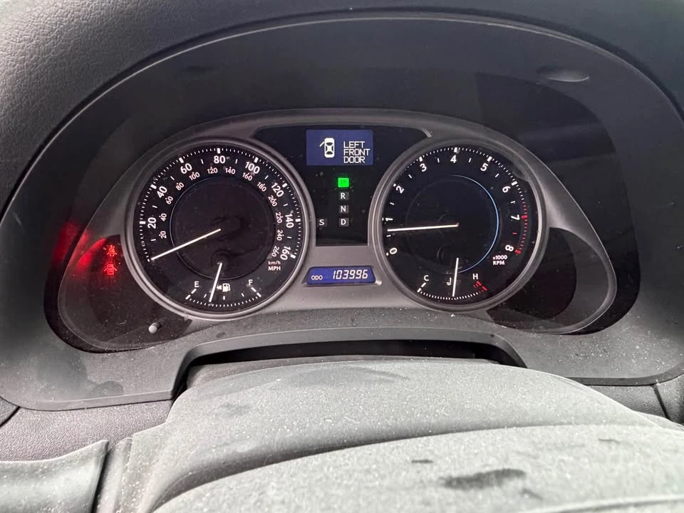 2010 Lexus IS 2nd Gen - Image 12 of 15