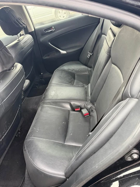 2010 Lexus IS 2nd Gen - Image 11 of 15