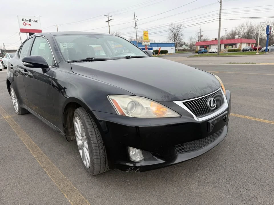 2010 Lexus IS 2nd Gen - Image 8 of 15