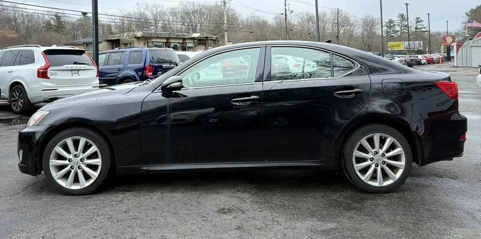 2010 Lexus IS 2nd Gen - Image 7 of 20