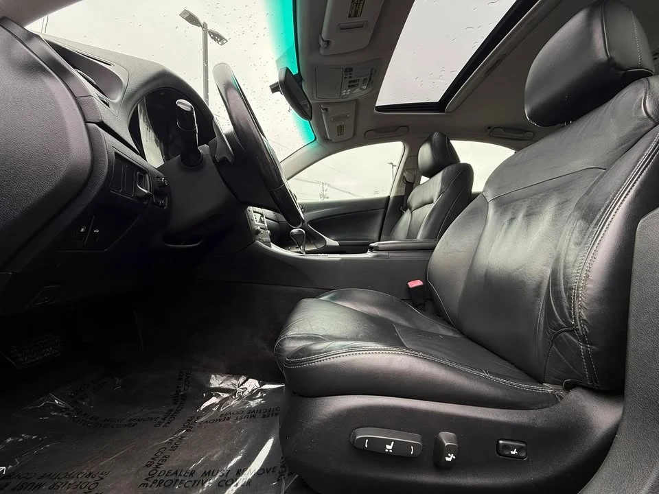 2010 Lexus IS 2nd Gen - Image 9 of 20