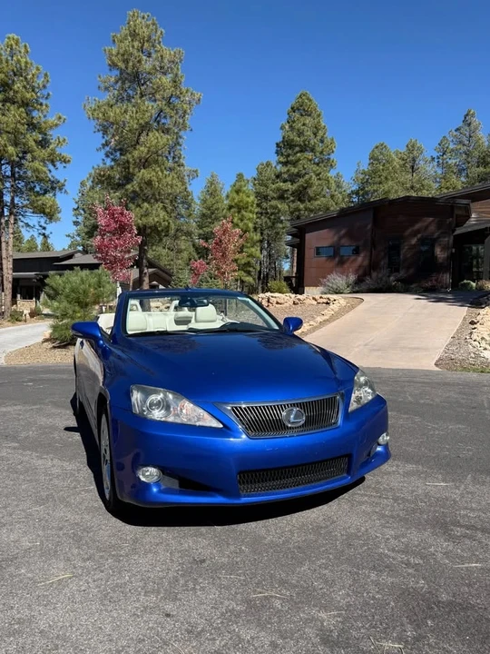 2010 Lexus IS 2nd Gen - Image 10 of 20