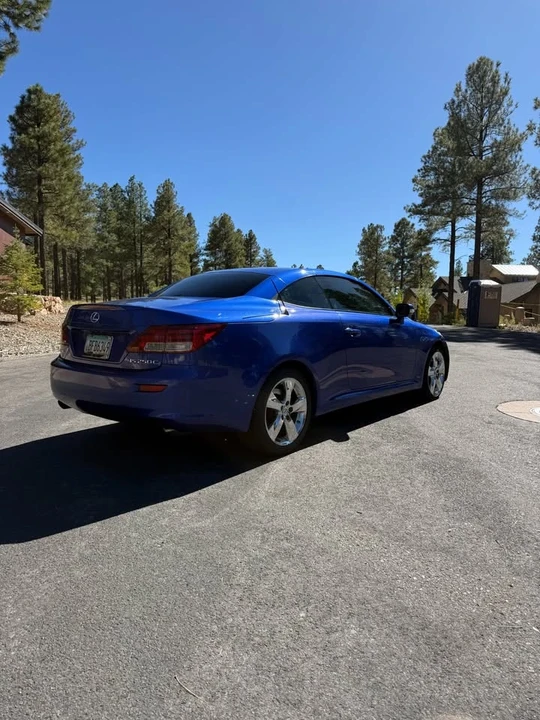 2010 Lexus IS 2nd Gen - Image 19 of 20