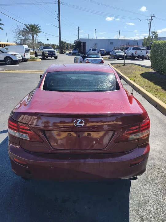 2010 Lexus IS 2nd Gen - Image 4 of 12