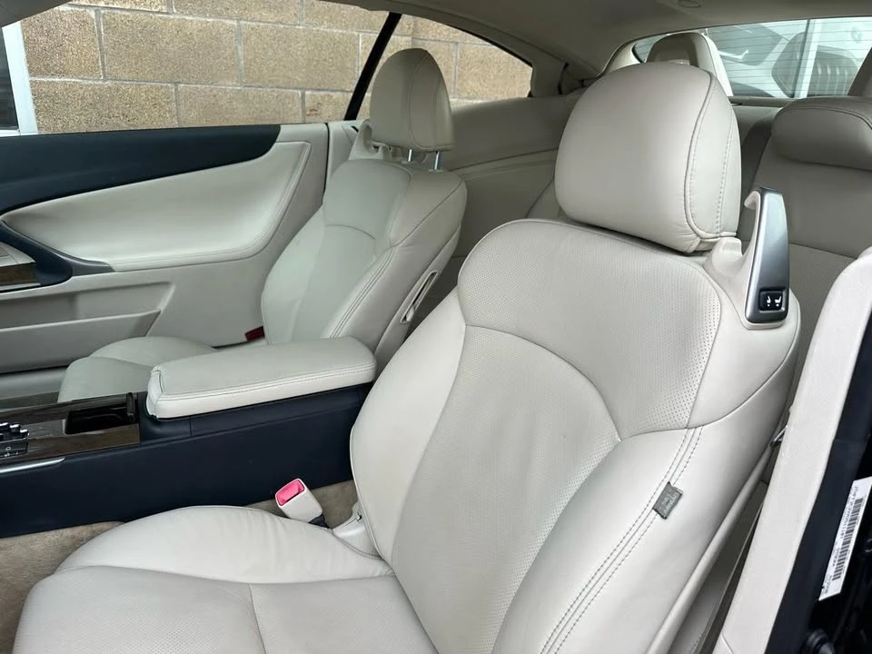 2010 Lexus IS 2nd Gen - Image 9 of 20