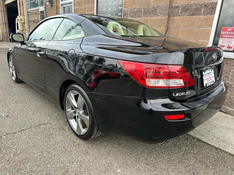 2010 Lexus IS 2nd Gen - Image 4 of 20