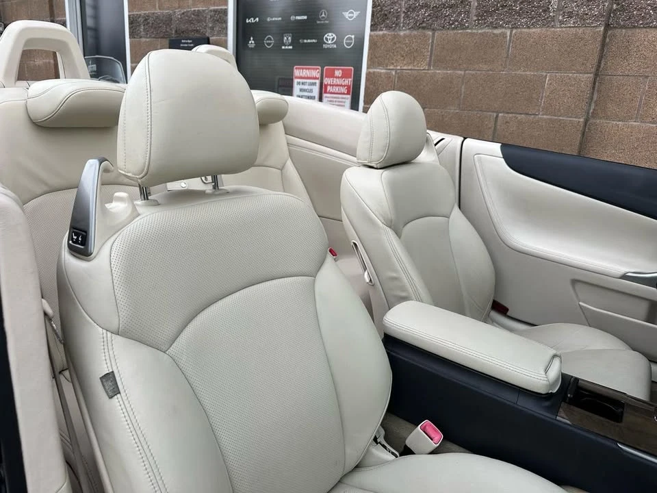 2010 Lexus IS 2nd Gen - Image 18 of 20