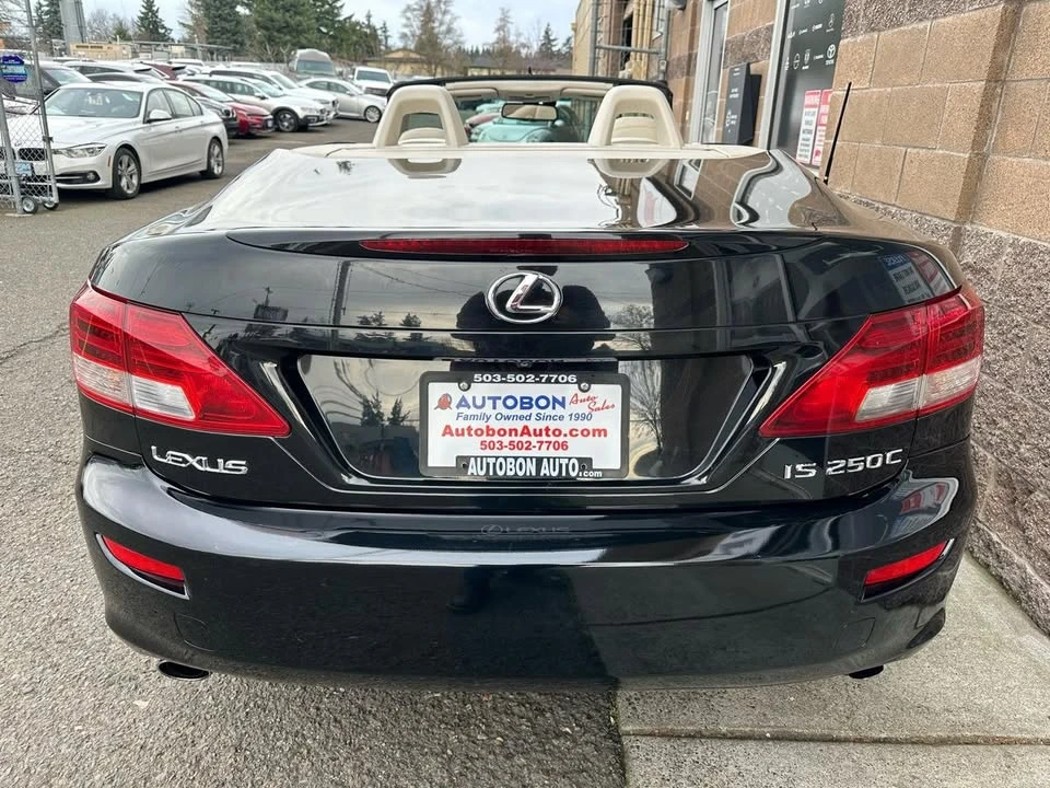 2010 Lexus IS 2nd Gen - Image 14 of 20