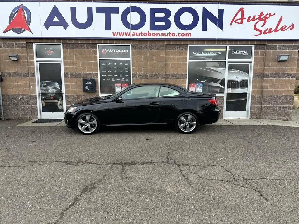 2010 Lexus IS 2nd Gen - Image 3 of 20