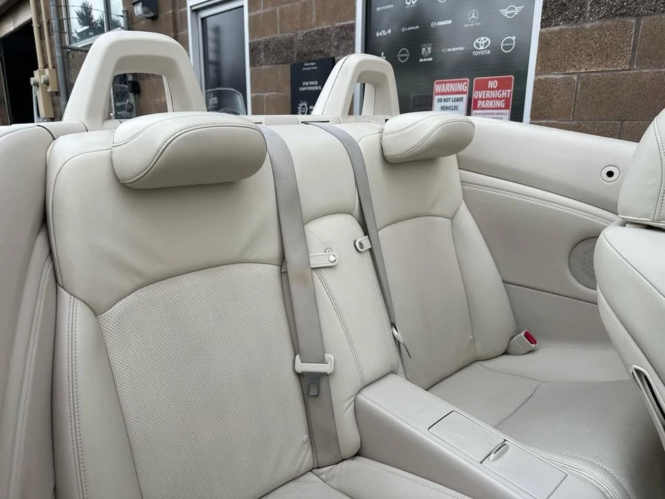 2010 Lexus IS 2nd Gen - Image 19 of 20