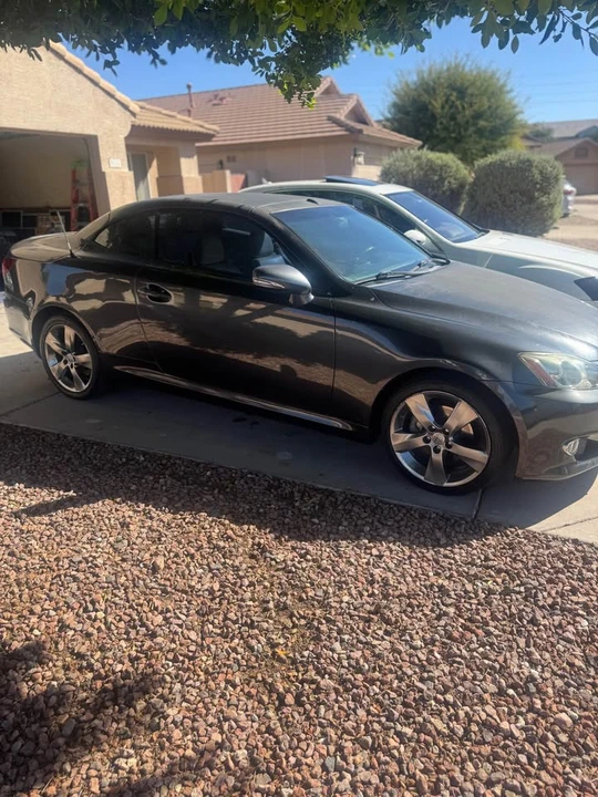 2010 Lexus IS 2nd Gen - Image 8 of 10