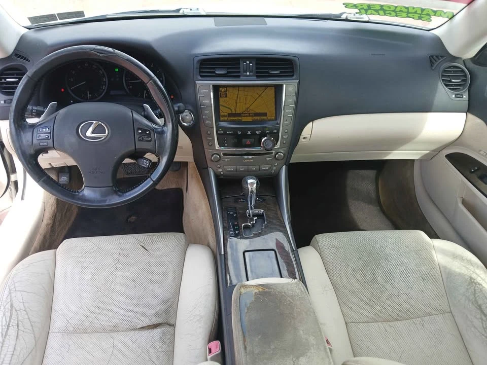 2010 Lexus IS 2nd Gen - Image 5 of 10