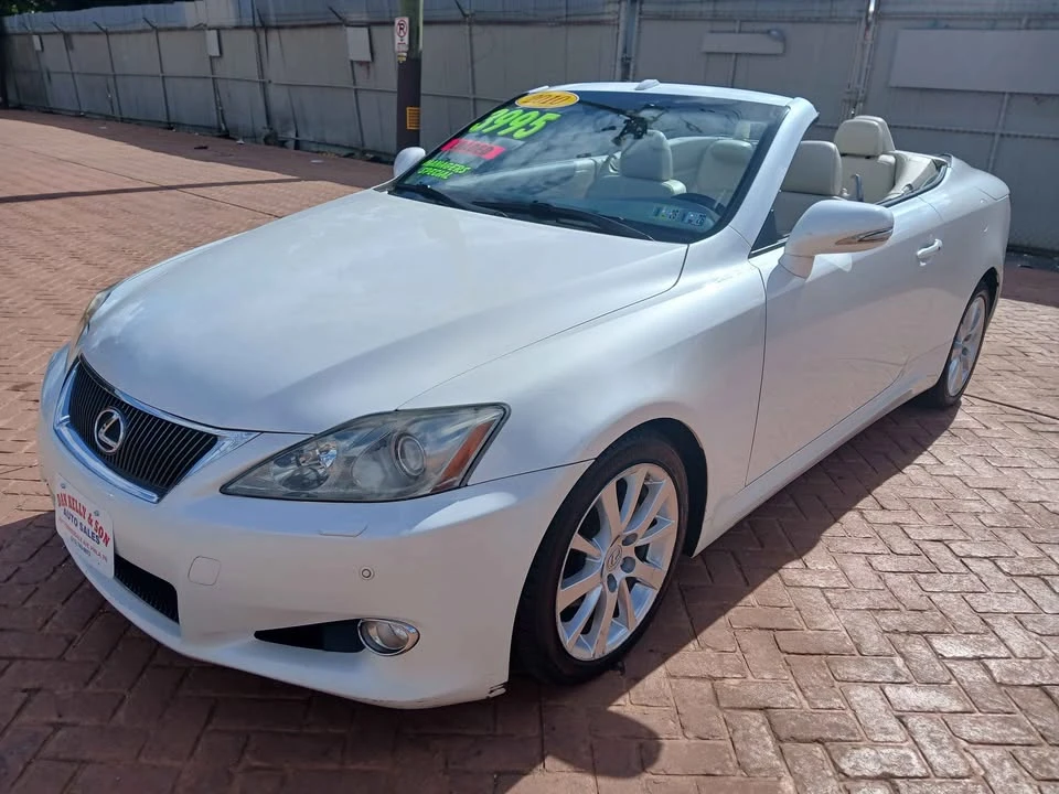 2010 Lexus IS 2nd Gen - Image 8 of 10