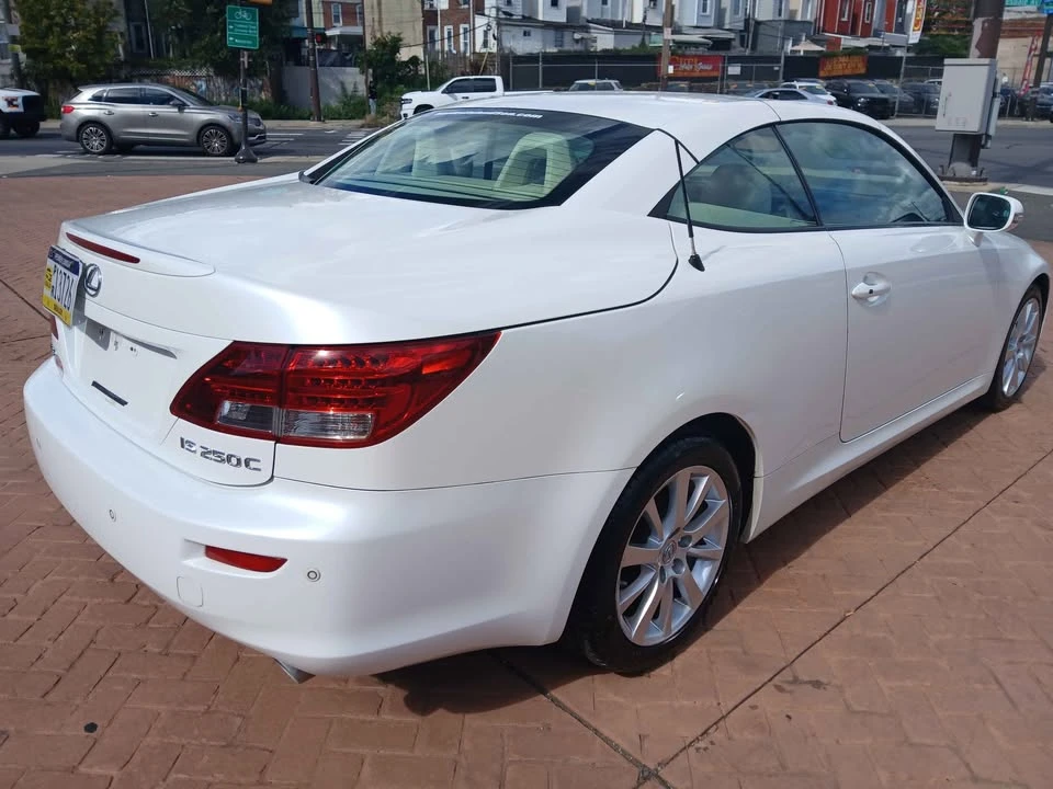 2010 Lexus IS 2nd Gen - Image 3 of 10