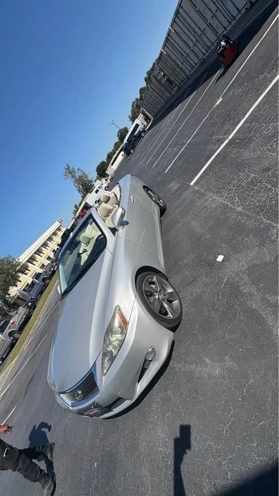 2010 Lexus IS 2nd Gen - Image 4 of 13