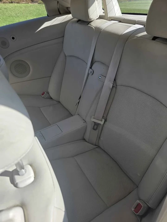 2010 Lexus IS 2nd Gen - Image 9 of 11
