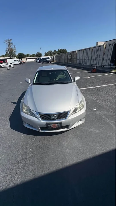 2010 Lexus IS 2nd Gen - Image 10 of 13