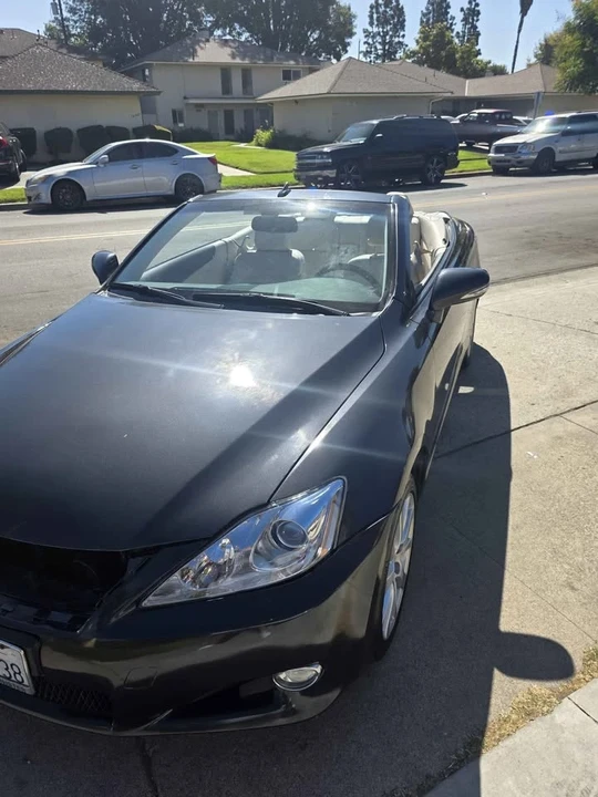 2010 Lexus IS 2nd Gen - Image 2 of 11