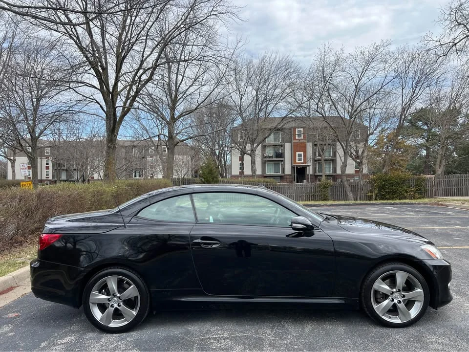 2010 Lexus IS 2nd Gen - Image 4 of 20