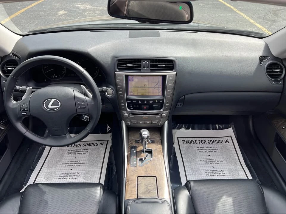 2010 Lexus IS 2nd Gen - Image 16 of 20