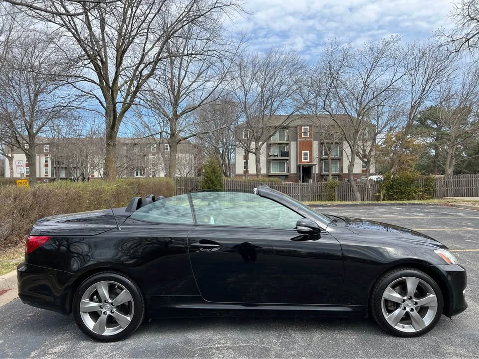 2010 Lexus IS 2nd Gen - Image 14 of 20