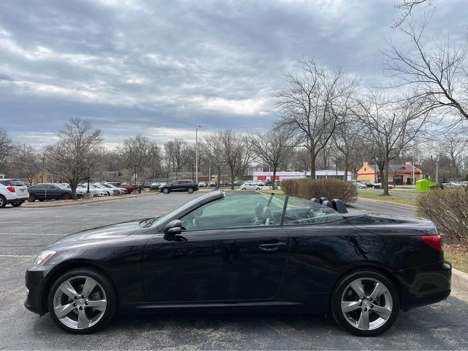 2010 Lexus IS 2nd Gen - Image 13 of 20