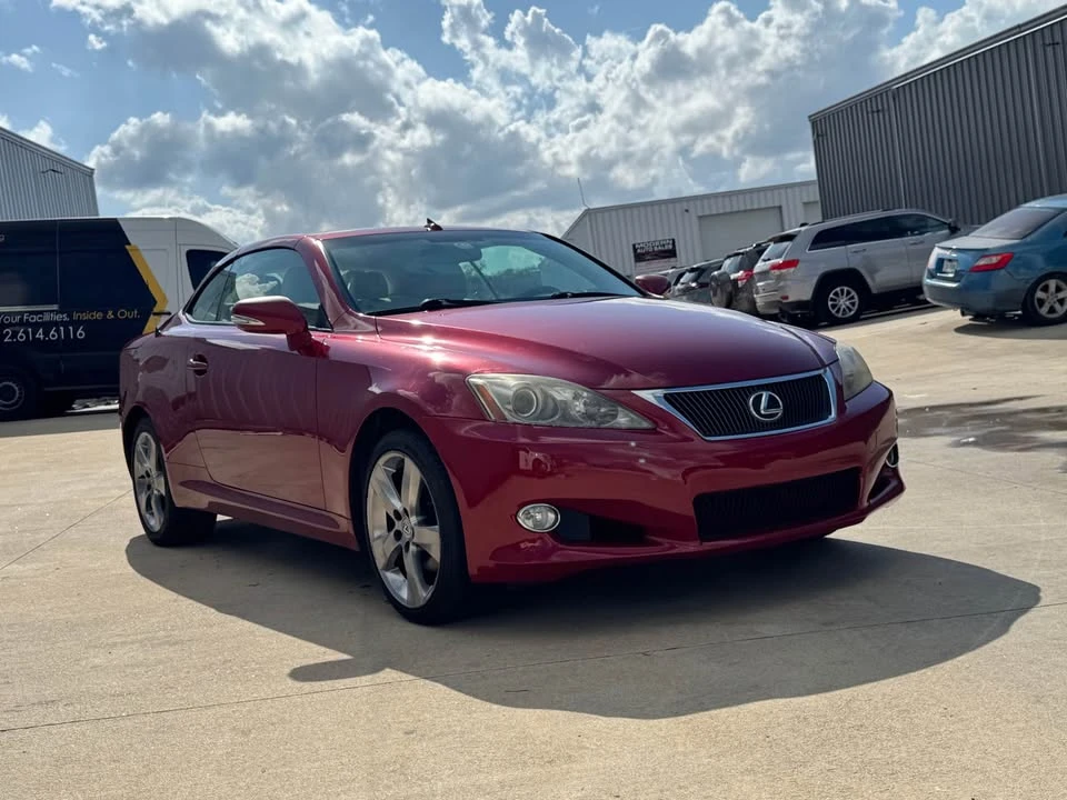 2010 Lexus IS 2nd Gen - Image 5 of 10