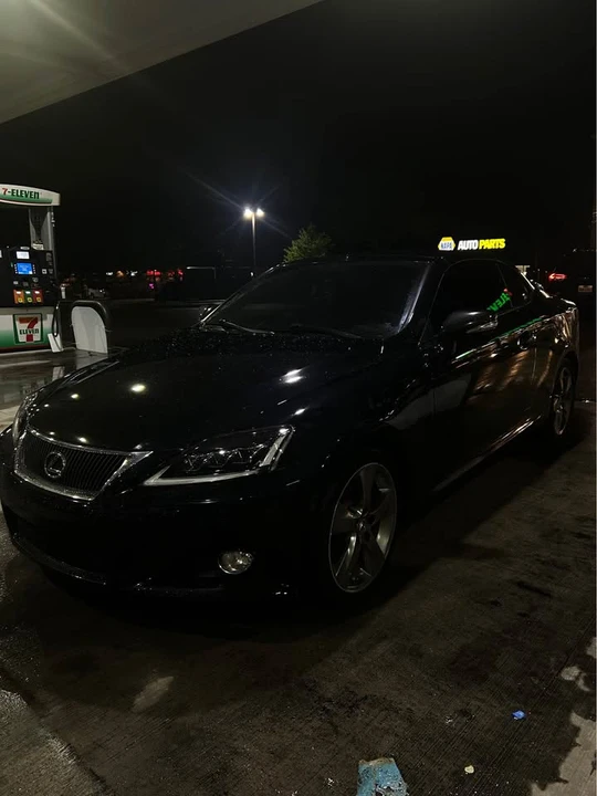 2010 Lexus IS 2nd Gen - Image 3 of 7