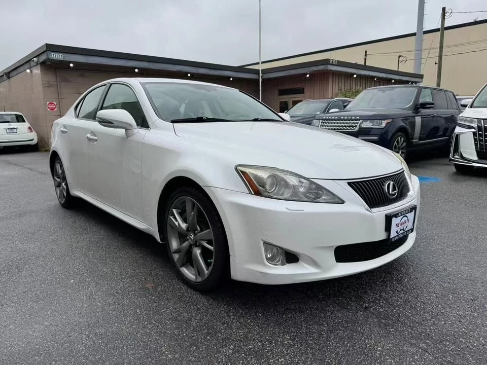 2010 Lexus IS 2nd Gen - Image 3 of 18