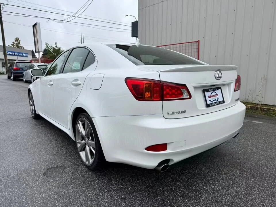 2010 Lexus IS 2nd Gen - Image 7 of 18