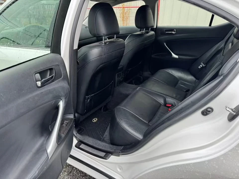 2010 Lexus IS 2nd Gen - Image 18 of 18