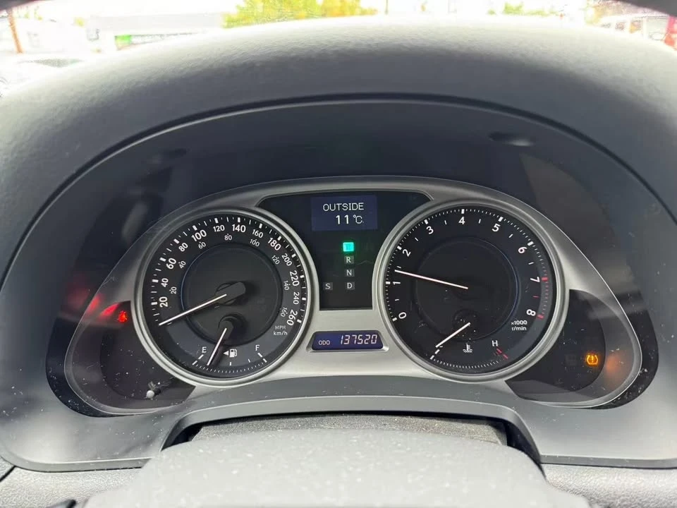 2010 Lexus IS 2nd Gen - Image 14 of 18
