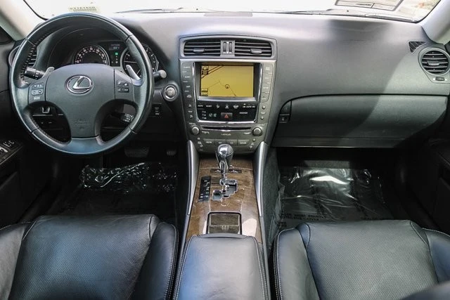 2010 Lexus IS 2nd Gen - Image 11 of 12