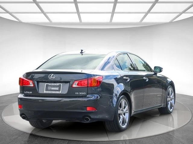 2010 Lexus IS 2nd Gen - Image 4 of 12