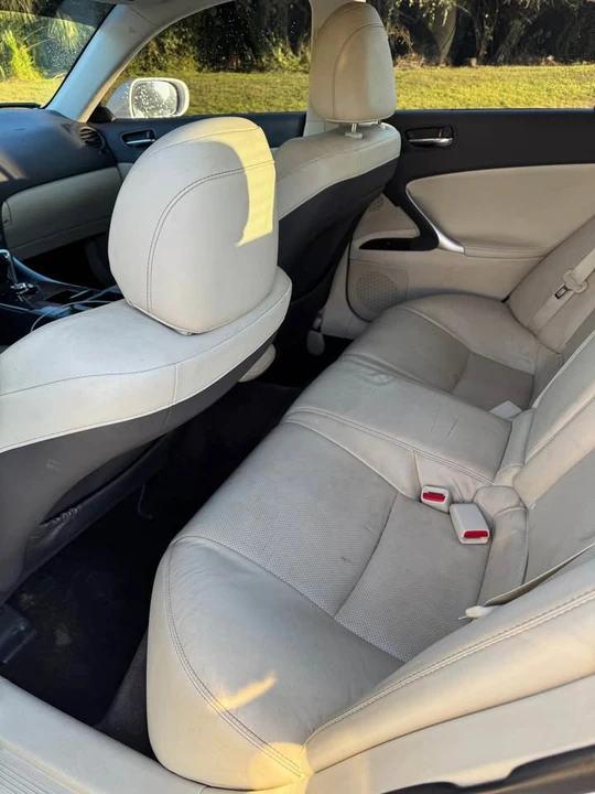2010 Lexus IS 2nd Gen - Image 13 of 20