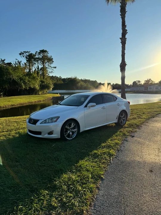 2010 Lexus IS 2nd Gen - Image 2 of 20