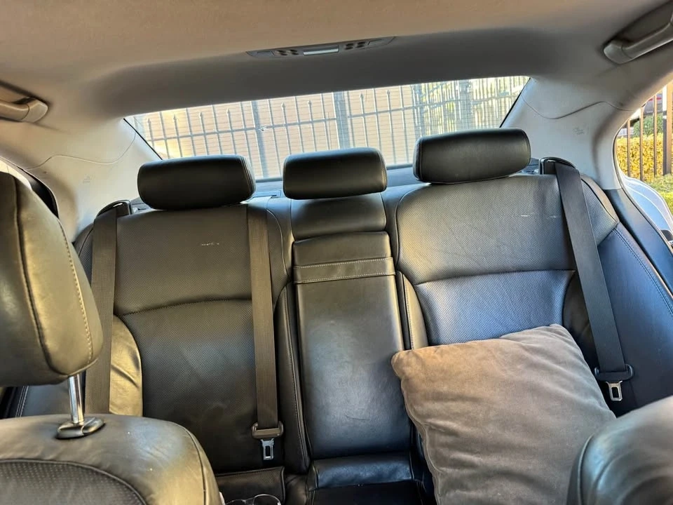 2010 Lexus IS 2nd Gen - Image 7 of 18