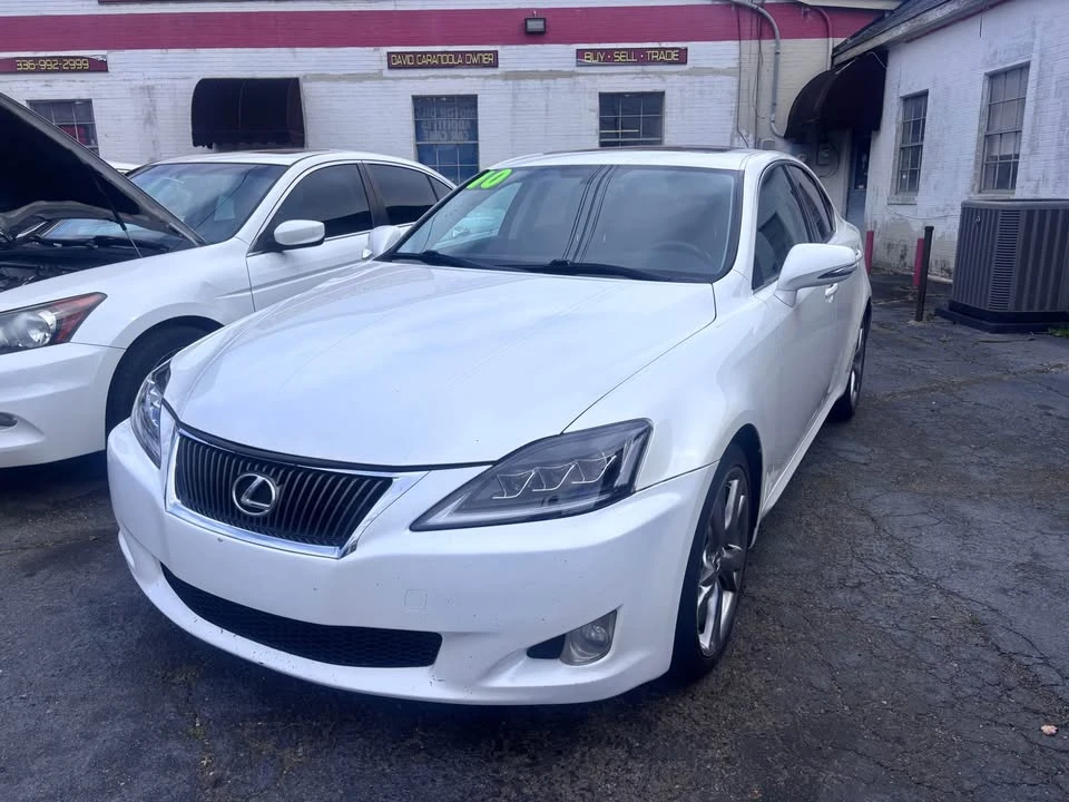 2010 Lexus IS 2nd Gen - Image 2 of 17