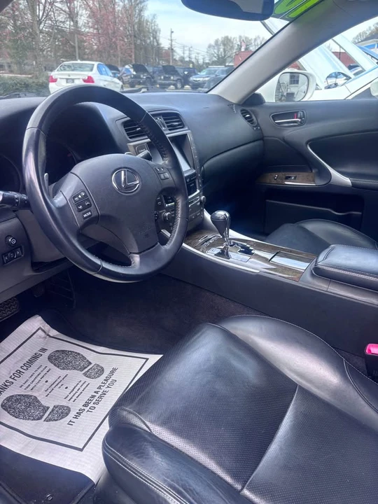 2010 Lexus IS 2nd Gen - Image 6 of 17