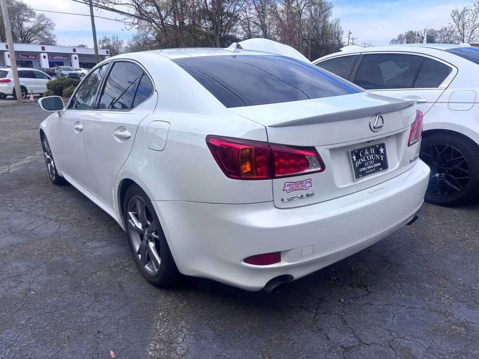 2010 Lexus IS 2nd Gen - Image 3 of 17