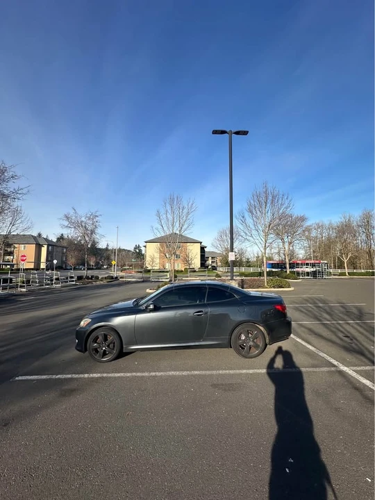 2010 Lexus IS 2nd Gen - Image 5 of 13