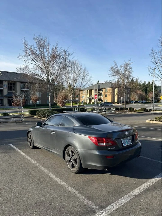 2010 Lexus IS 2nd Gen - Image 6 of 13